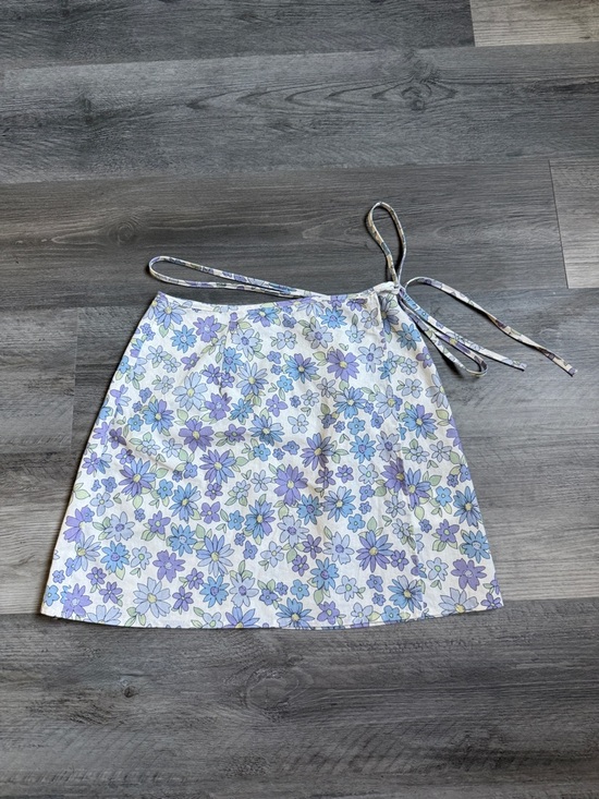 Peppermayo Wrap Floral Mini Skirt US 2 Feminine Spring Summer - Picture 2 of 10